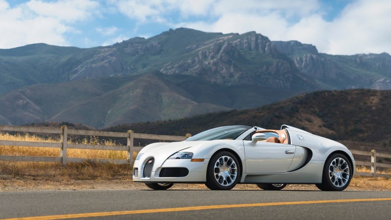 2012 Bugatti Veyron 16.4 Grand Sport 1.jpg