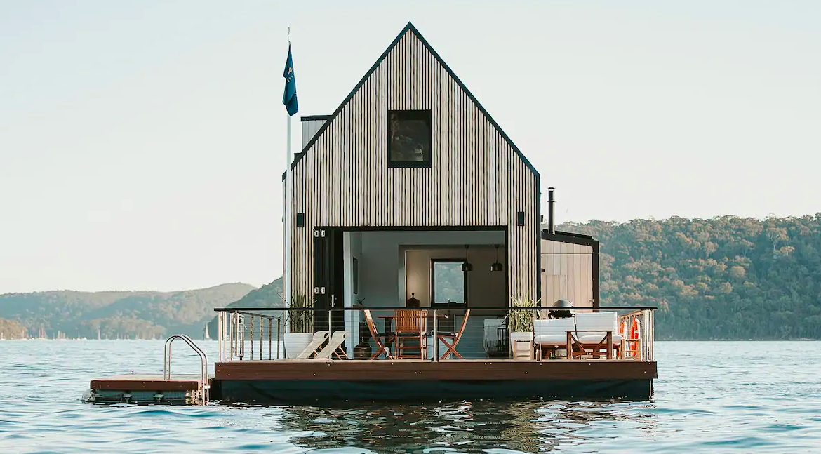 This Solar-powered Floating Villa Is A Quarantine Dream Rental - Maxim