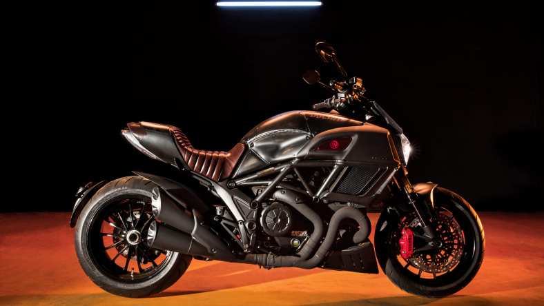 Ducati Diavel Diesel 01.jpg