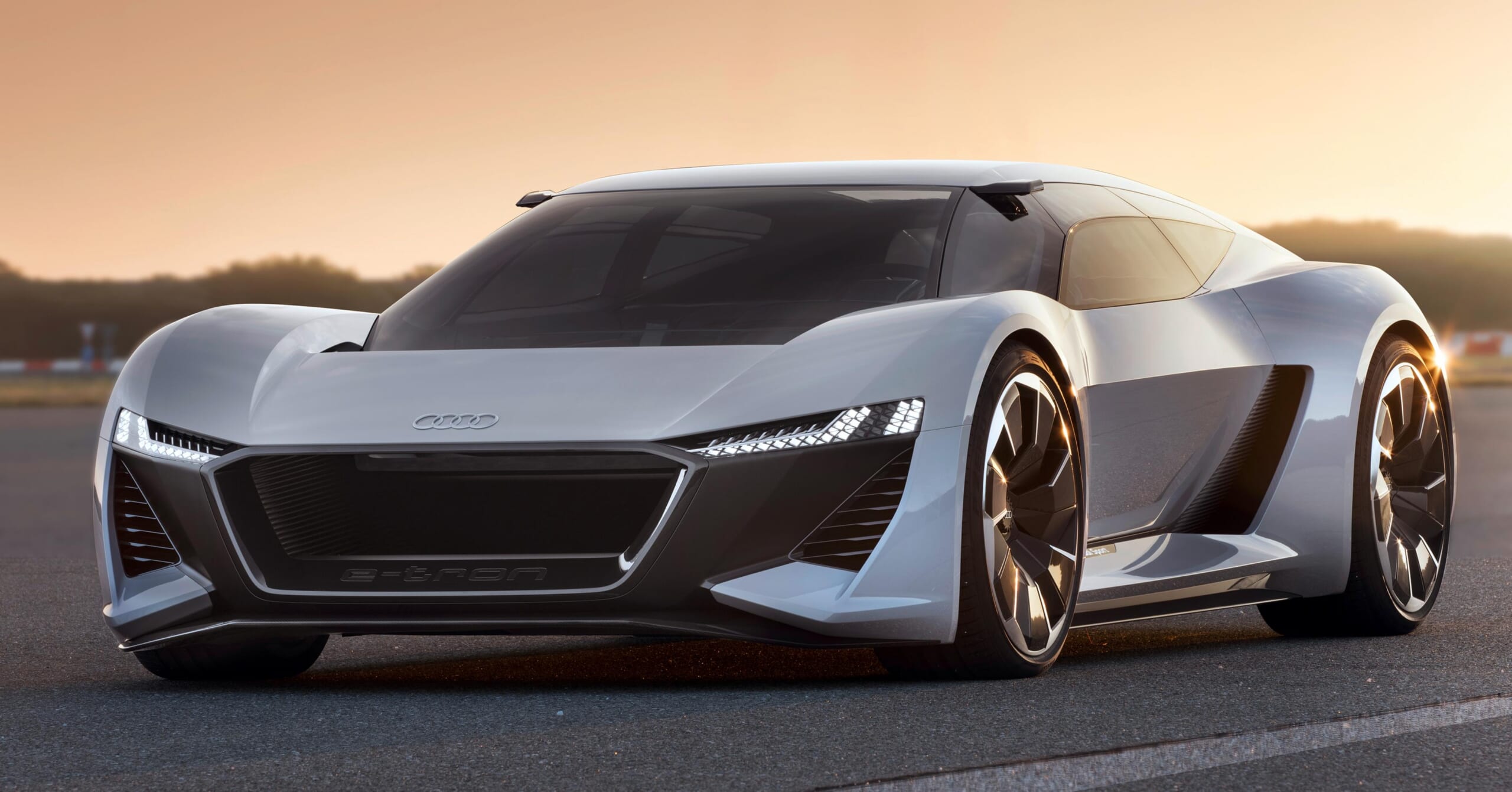 facebook-Linked_Image___Audi-PB-18-e-tron-concept-car-4474