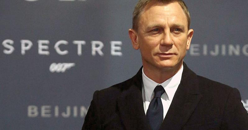 facebook-Linked_Image___Daniel-Craig-Bond-GettyImages-496903944