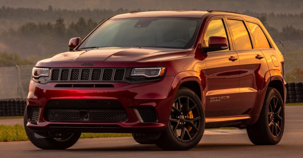 5 Things You Need to Know About the 707-HP Hellcat-Powered Trackhawk ...