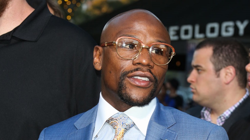 Floyd Mayweather Gets Trolled By 50 Cent After Flaunting Biggest 4611