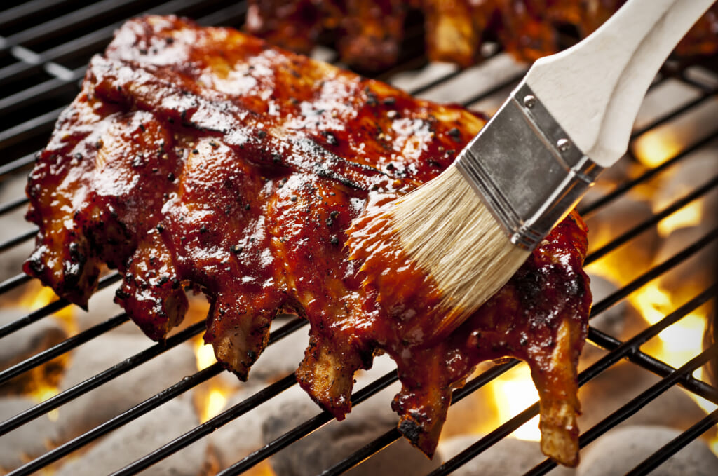 Why Eating Bbq And Other Fatty Foods Can Make You Binge Drink Maxim 