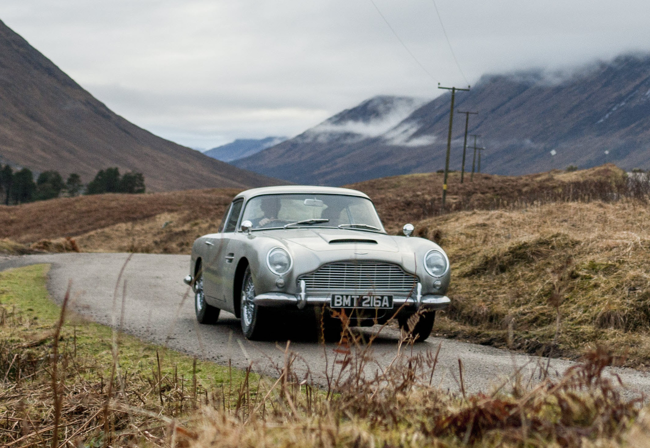 James Bond Aston Martin