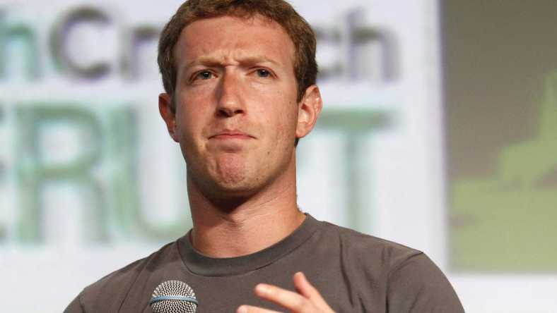 how-mark-zuckerberg-shut-down-a-troll-who-called-facebooks-donate-button-for-ebola-a-marketing-stunt.jpg