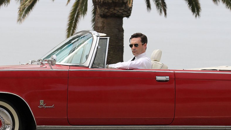 Jon+Hamm+films+scene+red+vintage+Imperial+EHWL_lYbVw0x.jpg