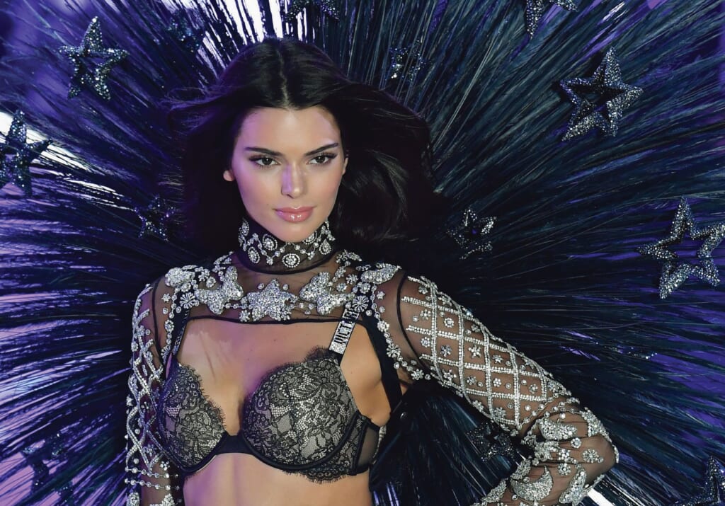 Kendall Jenner Reveals Biggest Turn Ons And Turn Offs In Calvin Klein S In Bed With Video Maxim
