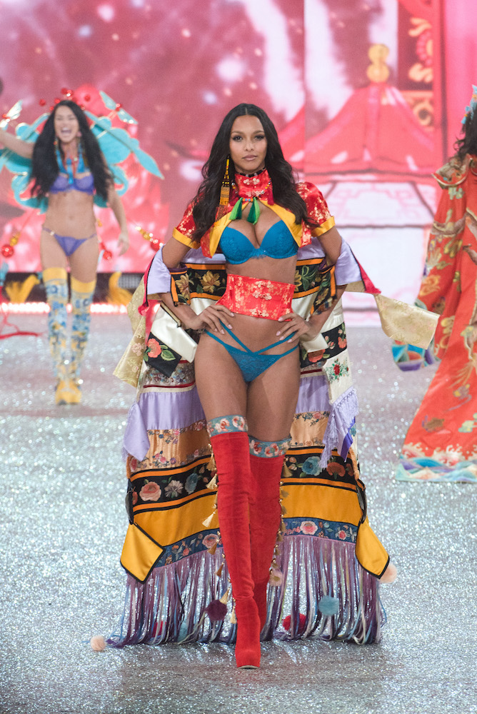 Lais Ribeiro Will Wear $2 Million Fantasy Bra at Victoria's Secret Fashion  Show: Photo 3980964, Lais Ribeiro Photos