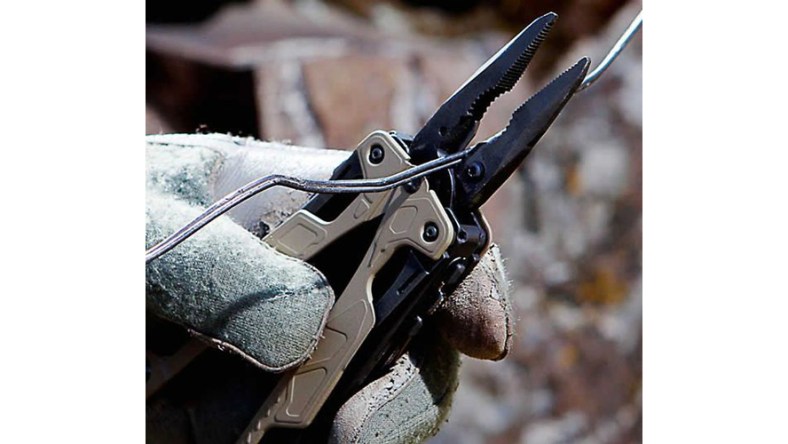 Spring-loaded pliers and wire-cutters for one-hand use