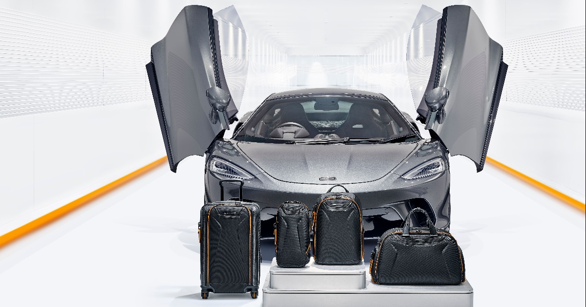 TUMI I MCLAREN TORQUE SLING || Tumi©