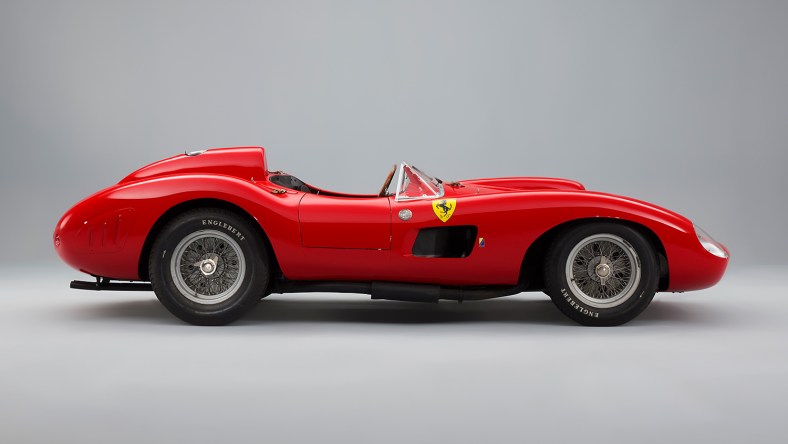 np011416_ferrarispider_article1.jpg