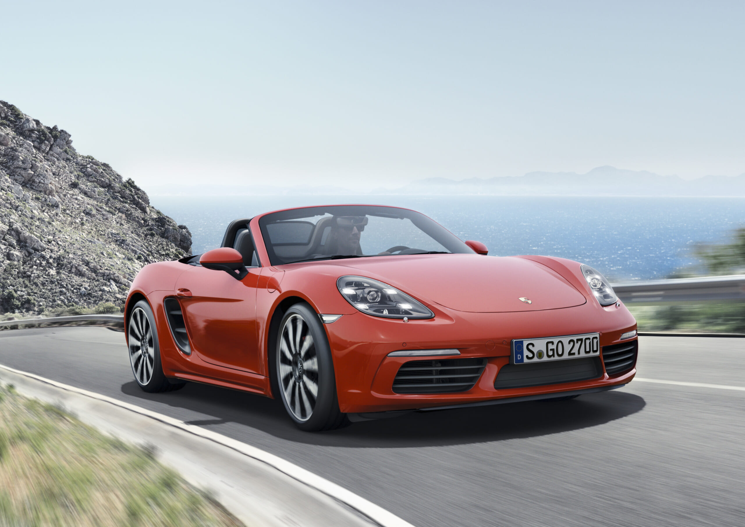 Behind the Wheel of the 2017 Porsche 718 Boxster - Maxim