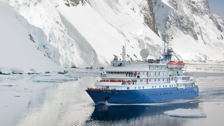 Poseidon-Expeditions-Antarctic-Solar-Eclipse-Cruise-0-Hero