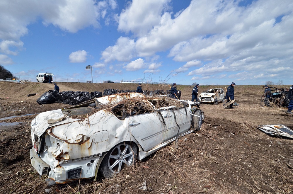 2011 tsunami clean-up getty