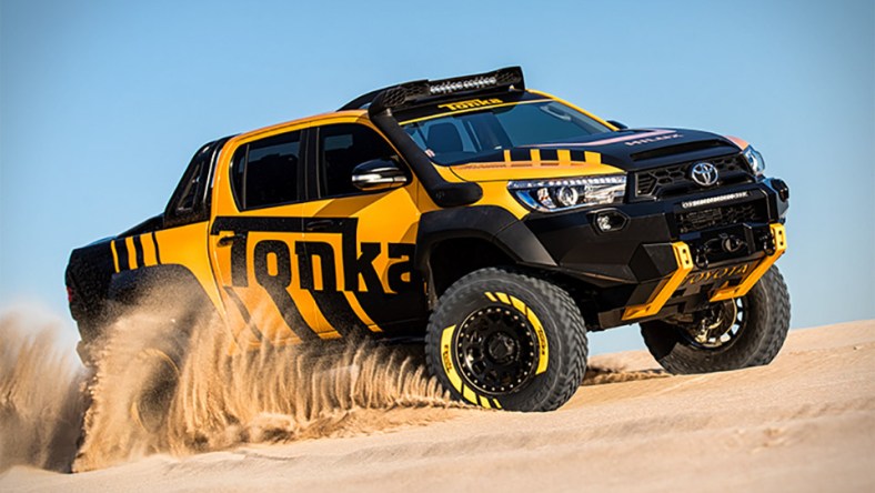 toyota-tonka-hilux-1