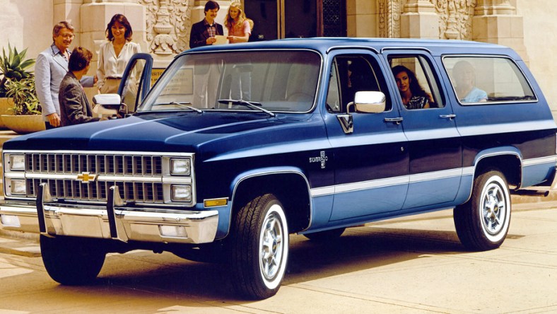 1981_Chevrolet_Suburban_W81HV-CT001MXb.jpg