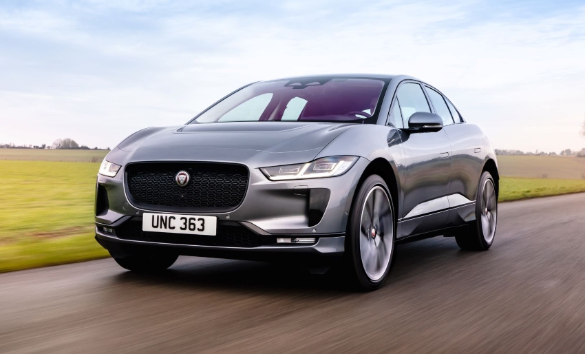 The Electric 2022 Jaguar I-Pace SUV Is Loaded With More Tech Than Ever ...