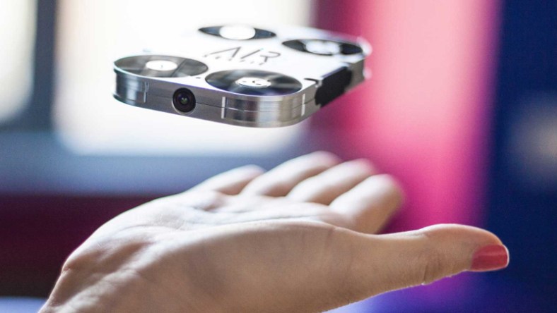 AirSelfie offers shots you can't get with a stick (Photo: AirSelfie)