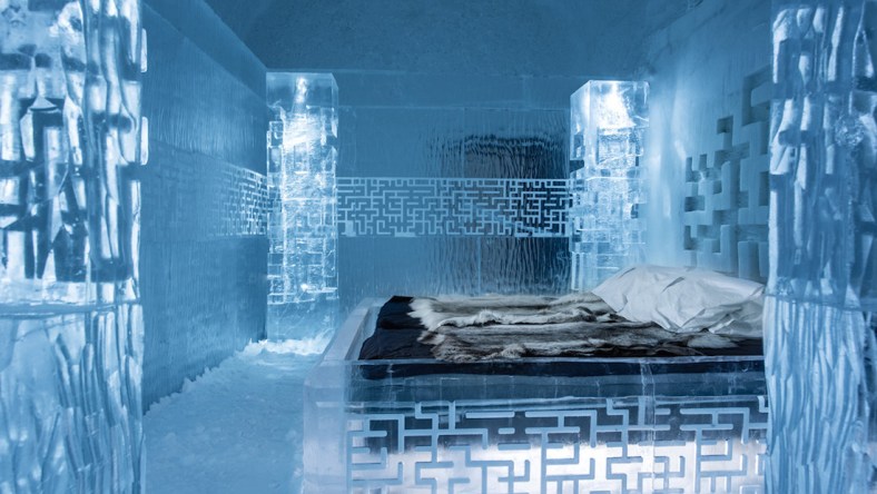 ice-hotel-3.jpg