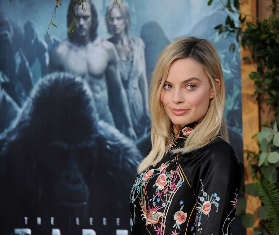 margot-robbie-date-main.jpg