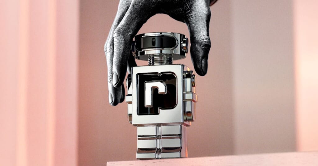 This Crazy Cologne Comes in a Smartphone-Activated, Robot-Shaped Bottle ...