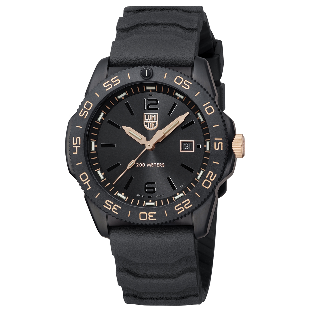 Luminox's Latest Black and Gold Dive Watch Was Inspired by the Navy ...