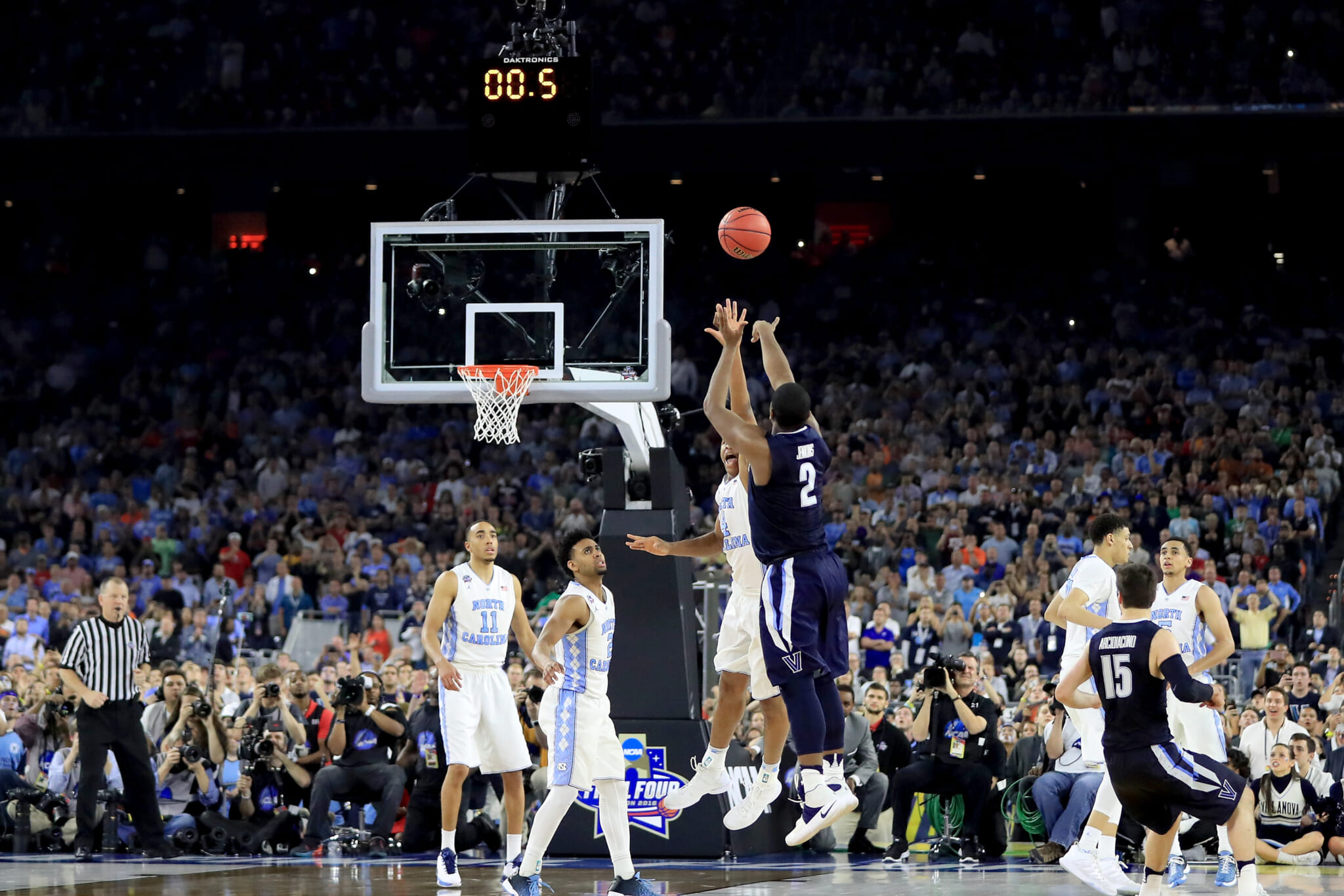 The Top 5 Buzzer Beaters In March Madness History Maxim