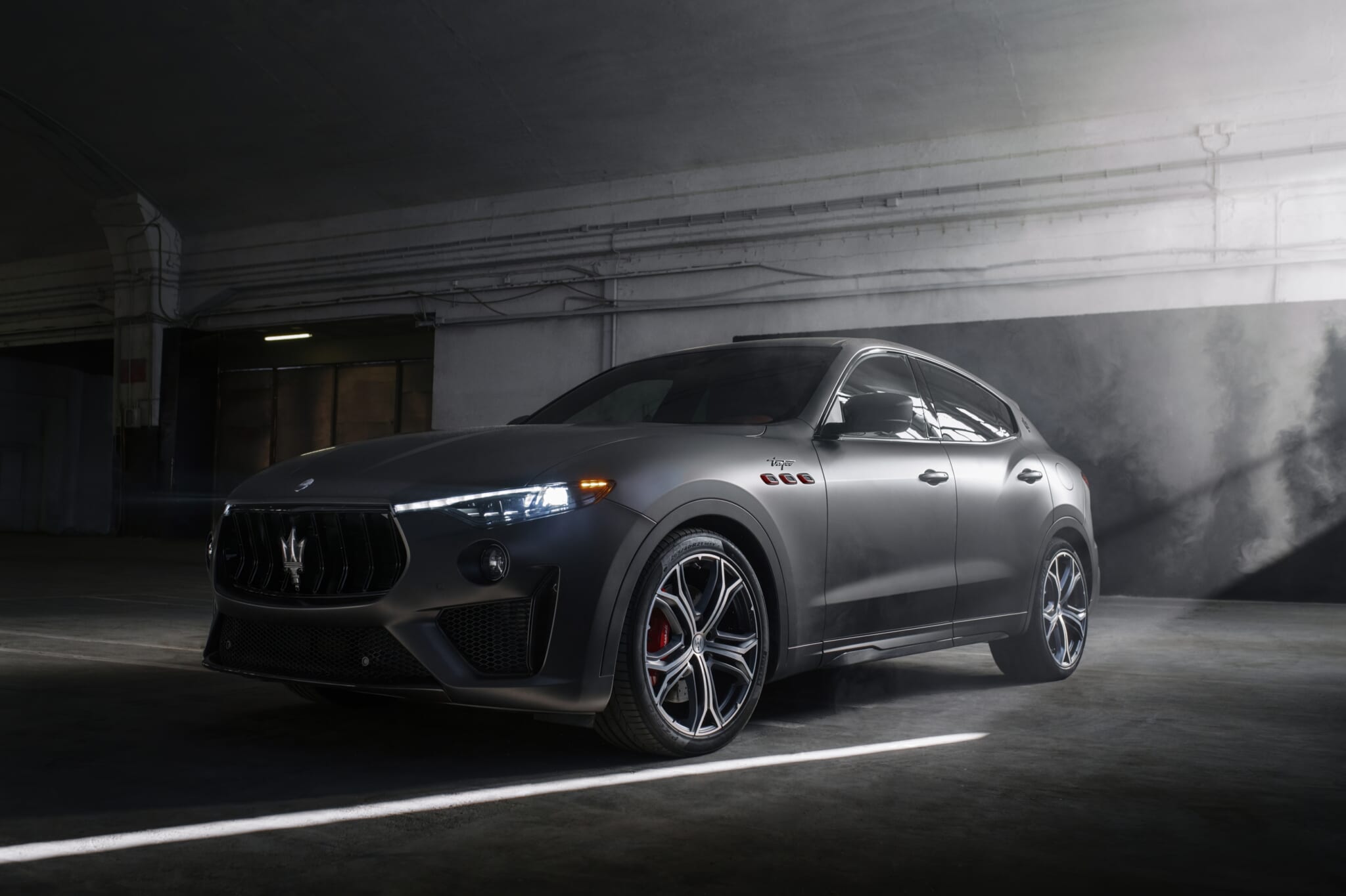 First Drive: The 2022 Maserati Levante Is a Powerful Luxury SUV - Maxim