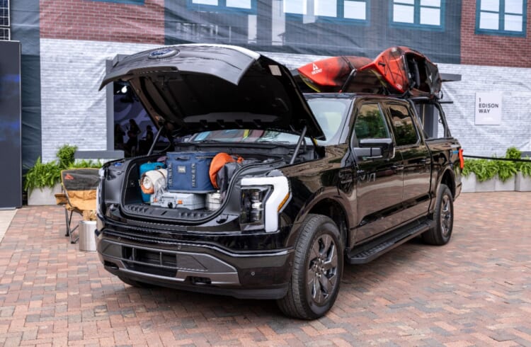 Ride The Lightning Ford F Lightning Platinum Ev First Drive Review