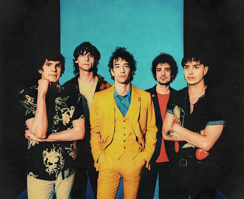 The Strokes - You Only Live Once #thestrokes #alberthammondjr #julianc