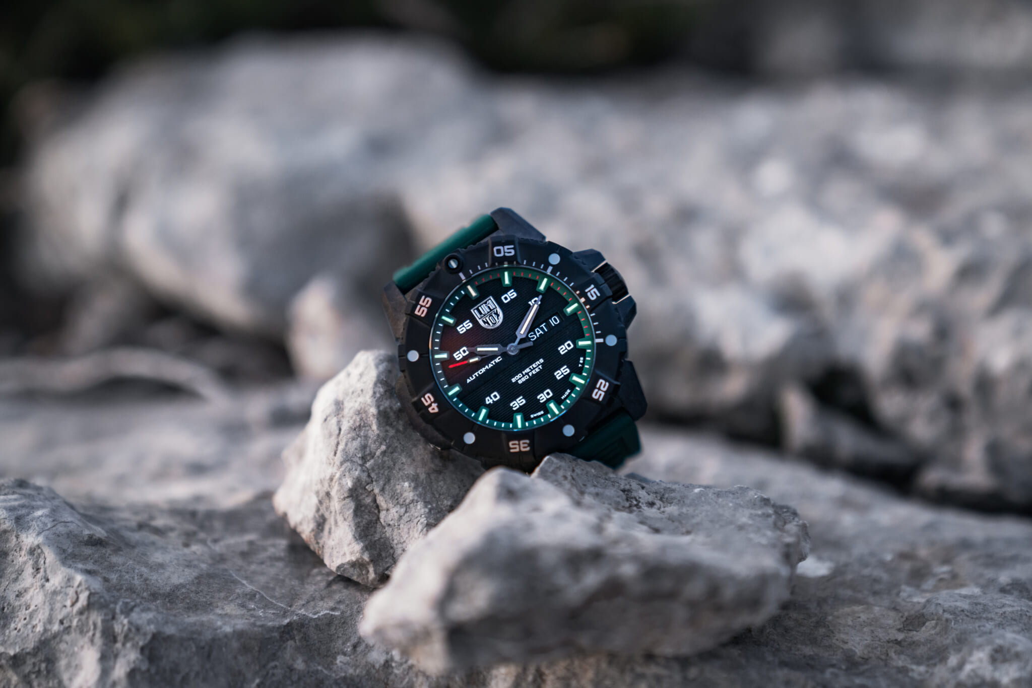 First Look: Luminox Reveals Rugged Master Carbon SEAL Automatic Watch ...