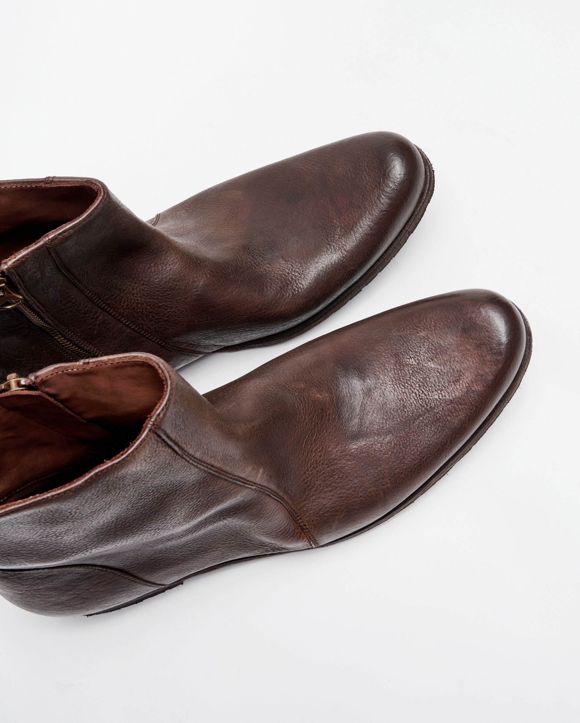 Billy Reid Unveils Stylish Chukka Moto Boot Collection Maxim