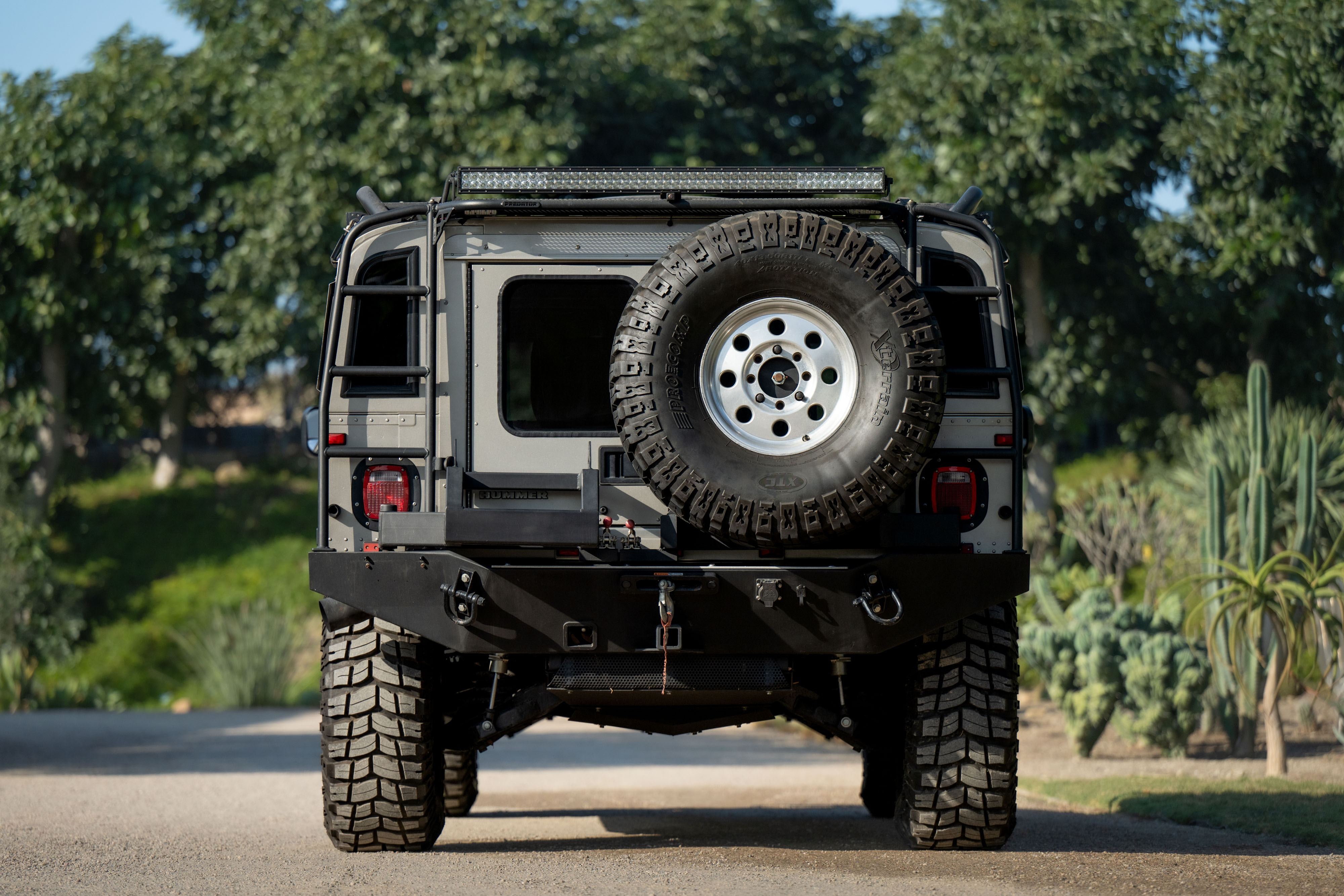 A Bulletproof 'Holy Grail' Hummer H1 Alpha Sold For $200,000 - Maxim