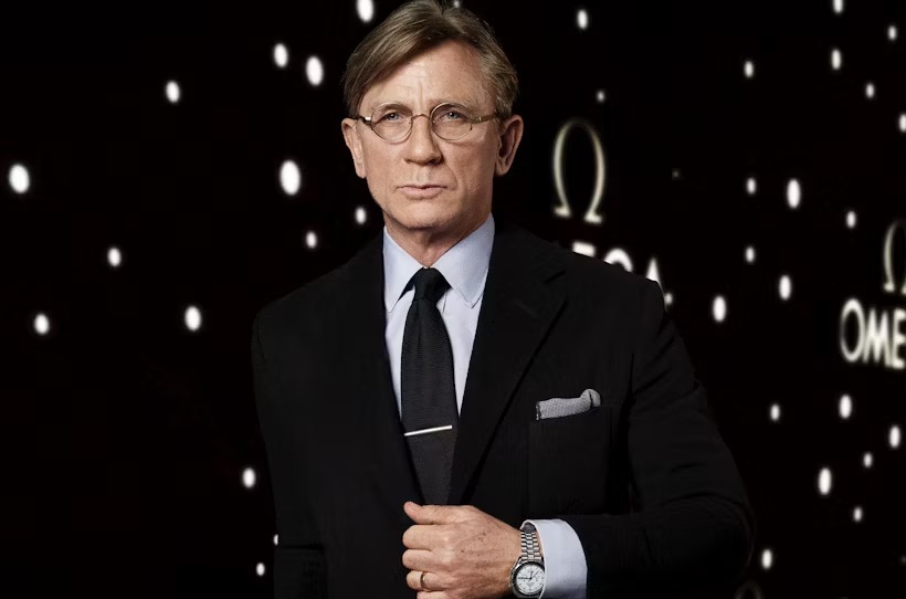 Omega’s White-Dial Speedmaster Moonwatch Is Daniel Craig-Approved - Maxim